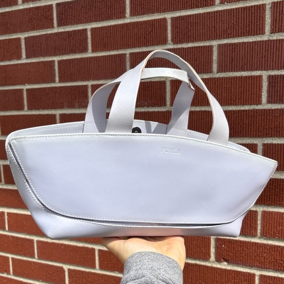 Furla Pearlescent lilac east west hand Bag - Picture 1 of 16